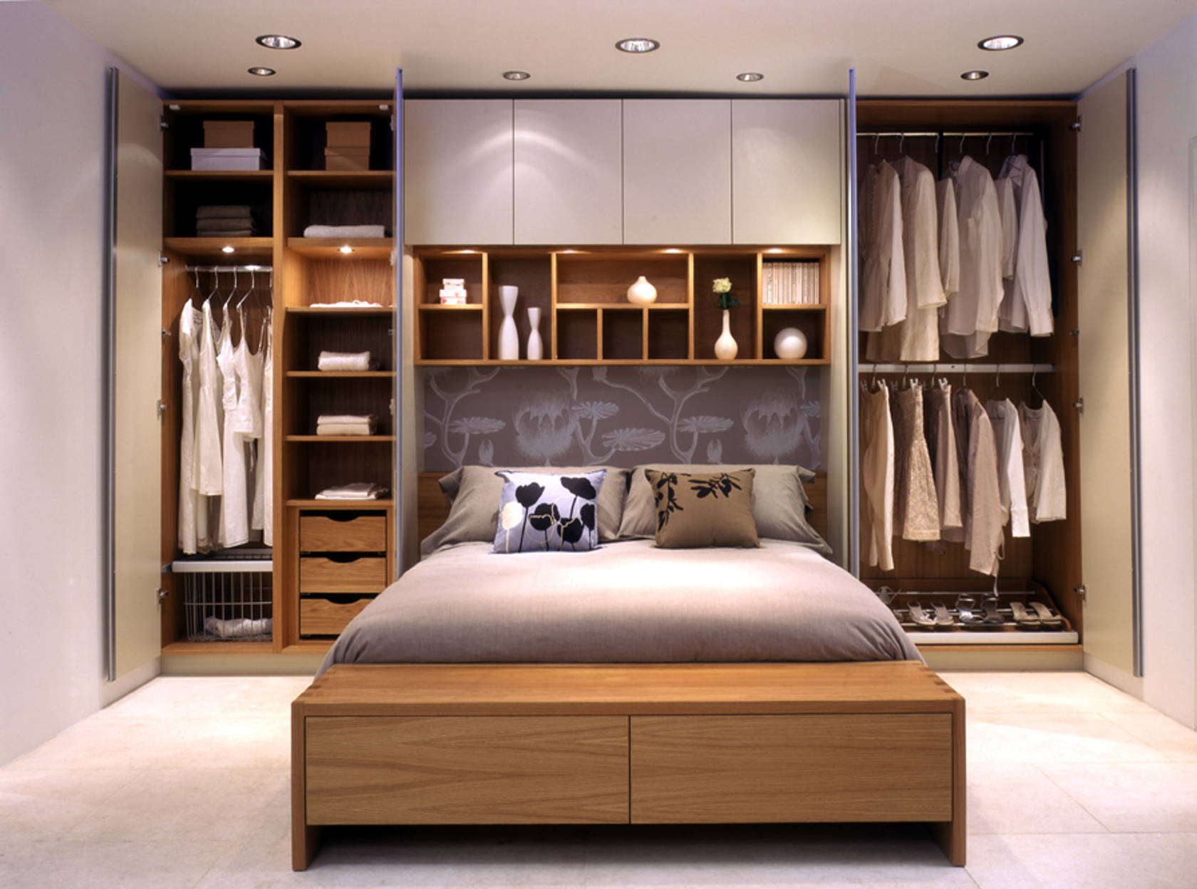 Wardrobe Layouts in Malaysia: A Blend of Functionality and Design